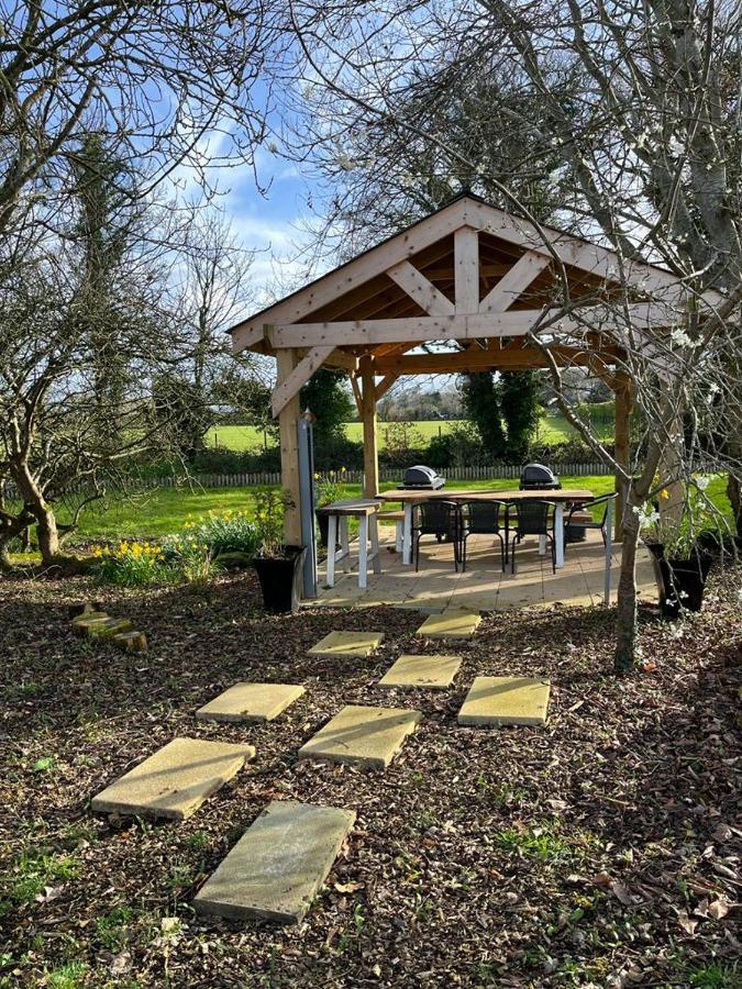 Willow House Bed & Breakfast And Orchard Studios Self Catering Limavady Ngoại thất bức ảnh
